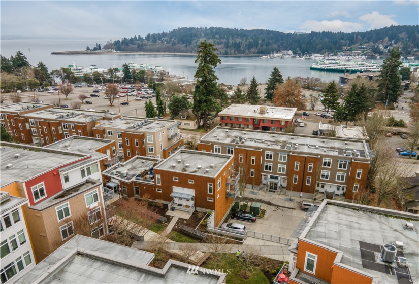 130 Harbor Square, Bainbridge Island, Washington 98110, 2 Bedrooms Bedrooms, ,1 BathroomBathrooms,Residential,For Sale,Harbor Square Condominium,Harbor Square,NWM1881886