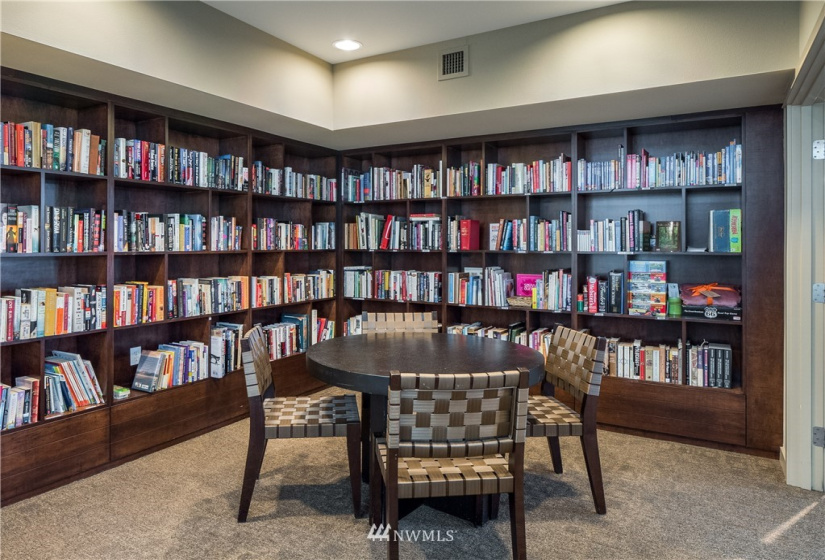 130 Harbor Square, Bainbridge Island, Washington 98110, 2 Bedrooms Bedrooms, ,1 BathroomBathrooms,Residential,For Sale,Harbor Square Condominium,Harbor Square,NWM1881886