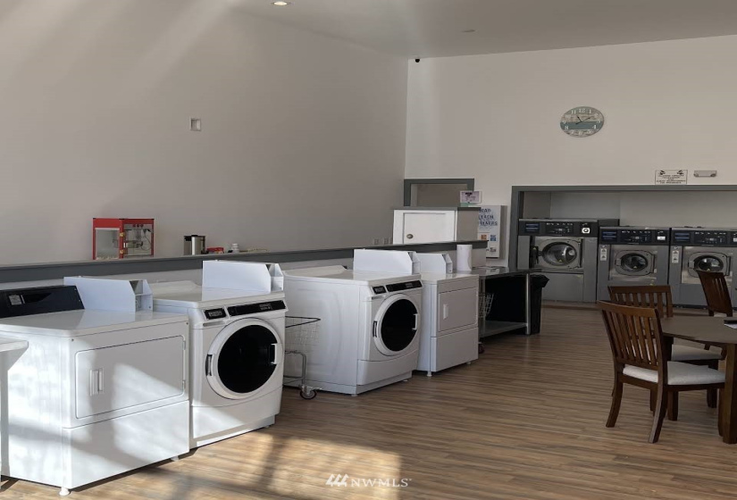 101 West Locust, Waterville, Washington 98858, ,Commercial Sale,For Sale,Locust,NWM1881875