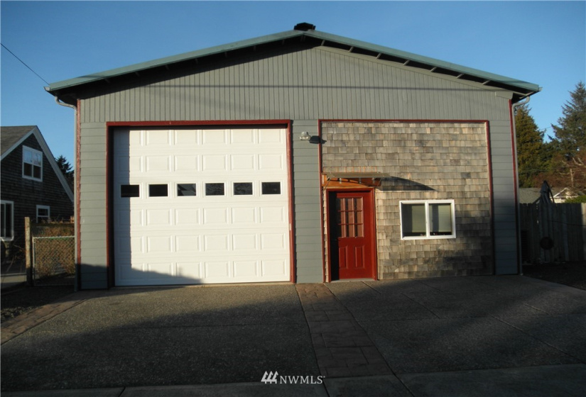 111 Elizabeth, Ilwaco, Washington 98624, 4 Bedrooms Bedrooms, ,2 BathroomsBathrooms,Residential,For Sale,Whealdonsburg,Elizabeth,NWM1882726