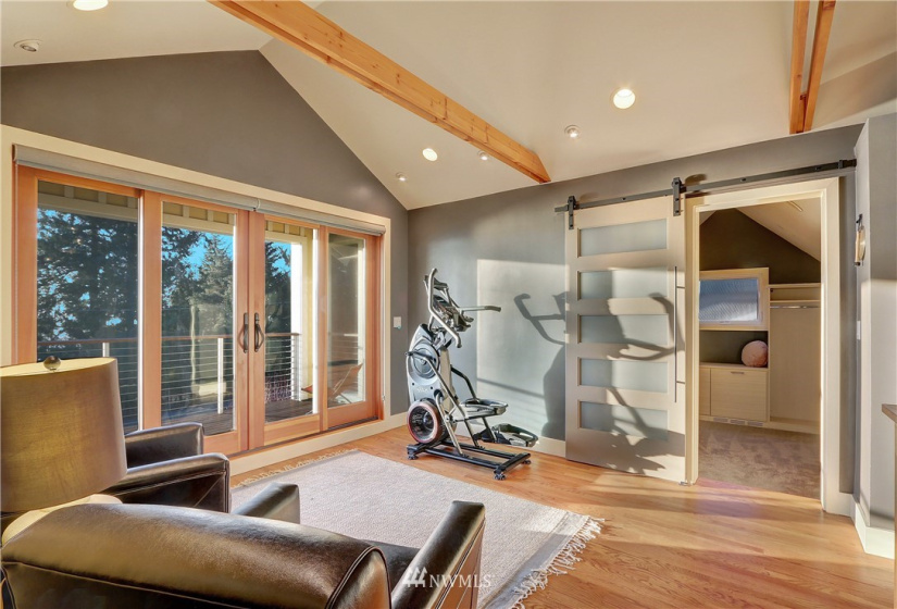 10628 Marine View, Seattle, Washington 98146, 3 Bedrooms Bedrooms, ,2 BathroomsBathrooms,Residential,For Sale,Marine View,NWM1882371