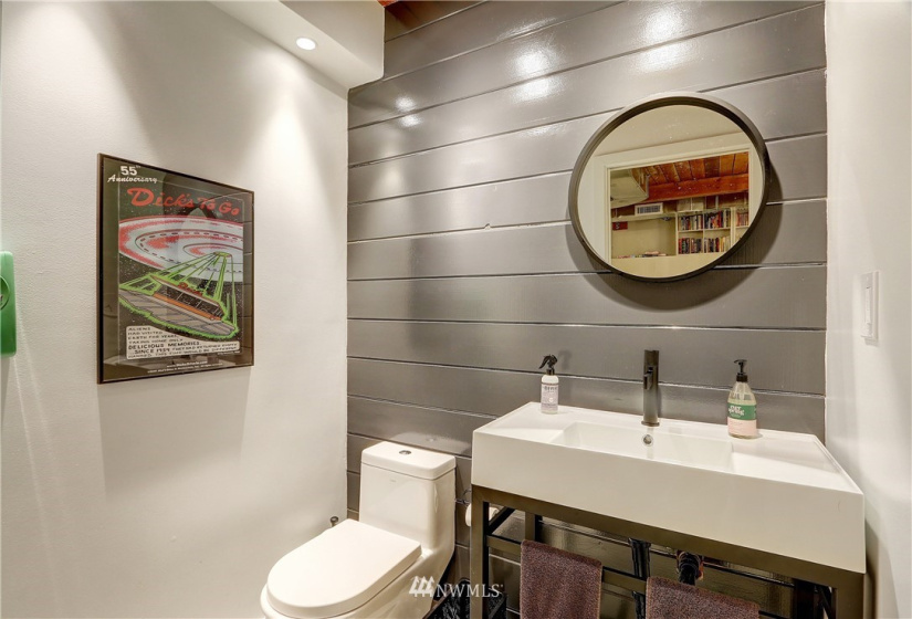 10628 Marine View, Seattle, Washington 98146, 3 Bedrooms Bedrooms, ,2 BathroomsBathrooms,Residential,For Sale,Marine View,NWM1882371