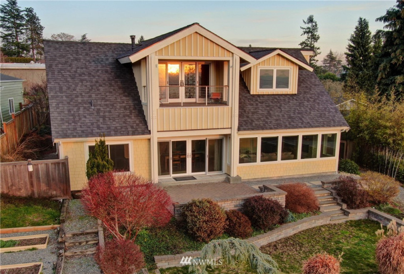 10628 Marine View, Seattle, Washington 98146, 3 Bedrooms Bedrooms, ,2 BathroomsBathrooms,Residential,For Sale,Marine View,NWM1882371