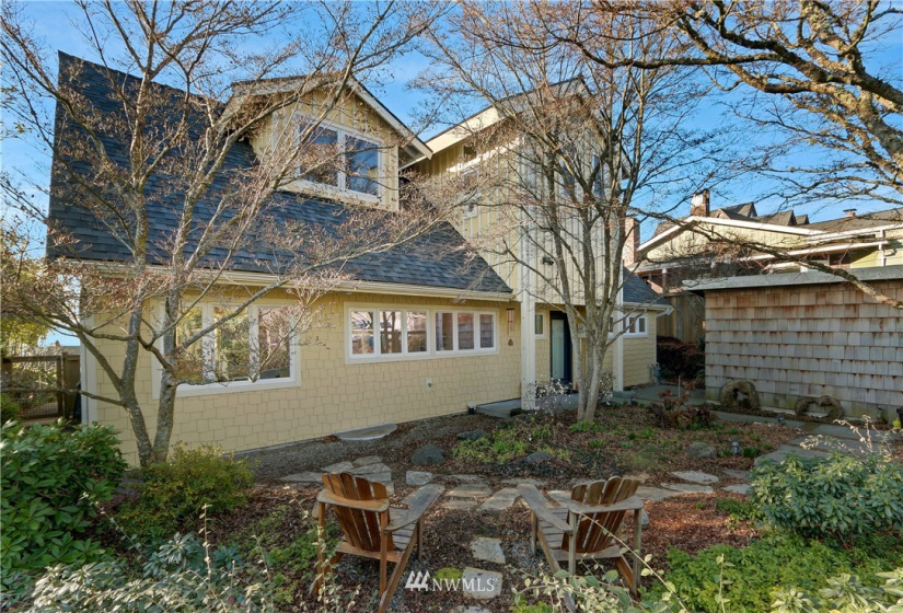 10628 Marine View, Seattle, Washington 98146, 3 Bedrooms Bedrooms, ,2 BathroomsBathrooms,Residential,For Sale,Marine View,NWM1882371