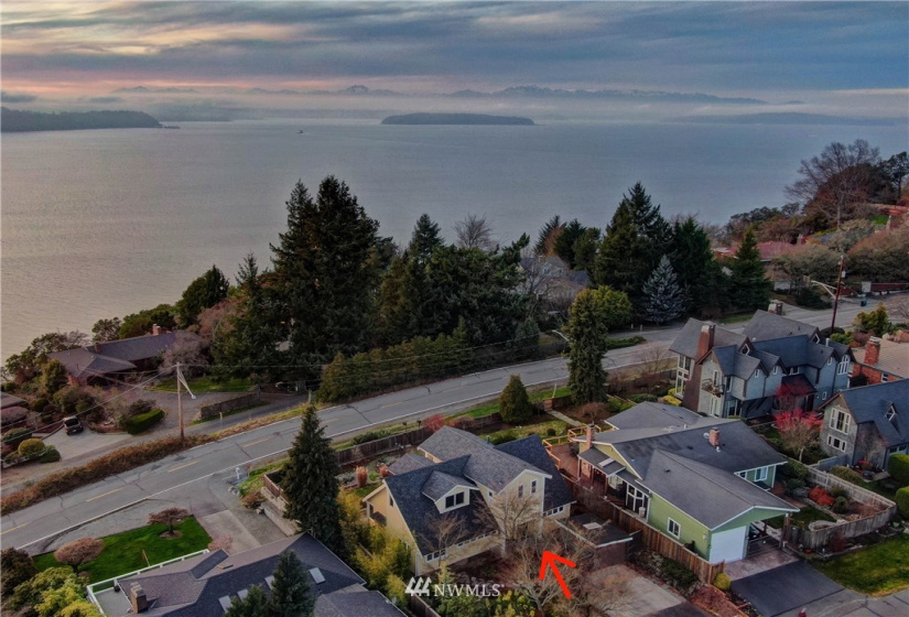 10628 Marine View, Seattle, Washington 98146, 3 Bedrooms Bedrooms, ,2 BathroomsBathrooms,Residential,For Sale,Marine View,NWM1882371