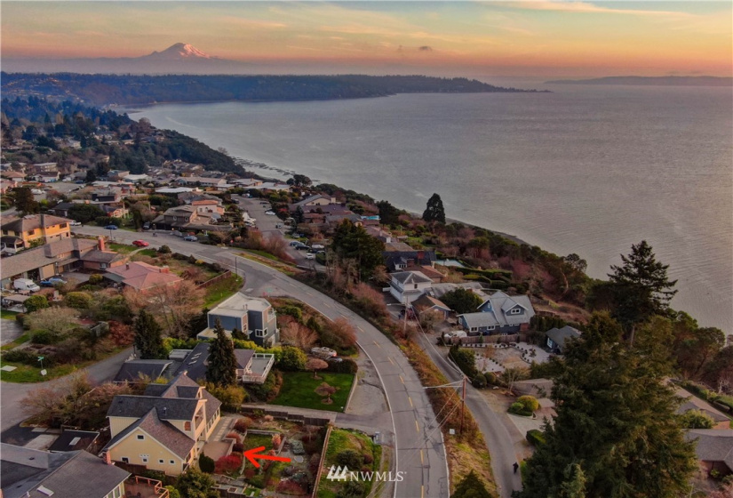 10628 Marine View, Seattle, Washington 98146, 3 Bedrooms Bedrooms, ,2 BathroomsBathrooms,Residential,For Sale,Marine View,NWM1882371