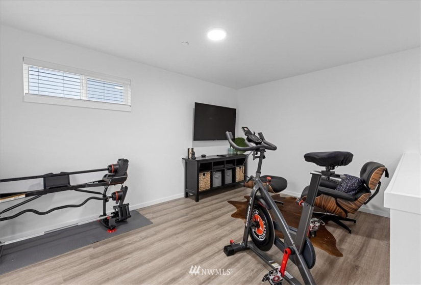 3214 B 15th, Seattle, Washington 98119, 2 Bedrooms Bedrooms, ,1 BathroomBathrooms,Residential,For Sale,Queen Anne West,15th,NWM1882128