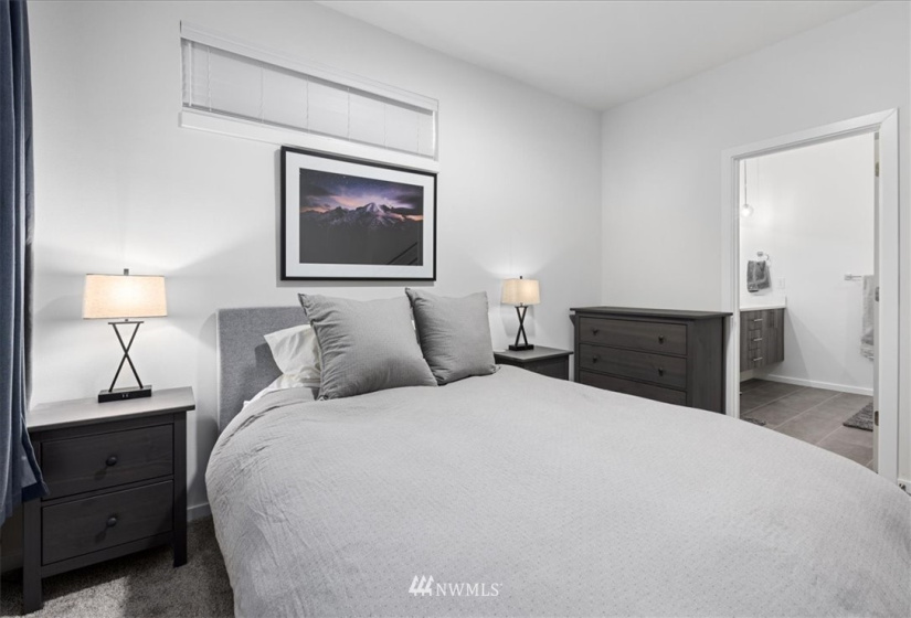 3214 B 15th, Seattle, Washington 98119, 2 Bedrooms Bedrooms, ,1 BathroomBathrooms,Residential,For Sale,Queen Anne West,15th,NWM1882128