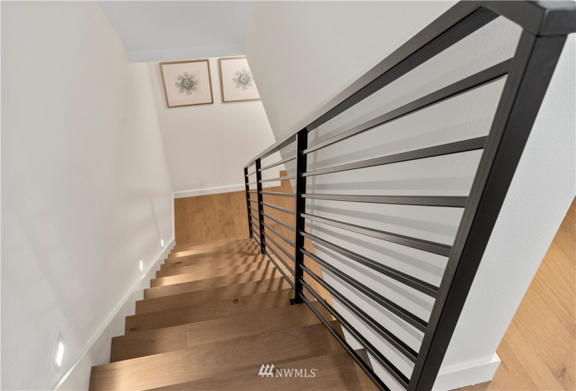 2615 Franklin, Seattle, Washington 98102, 2 Bedrooms Bedrooms, ,1 BathroomBathrooms,Residential,For Sale,EASTOWN LOFTS CONDOMINIUM,Franklin,NWM1882705