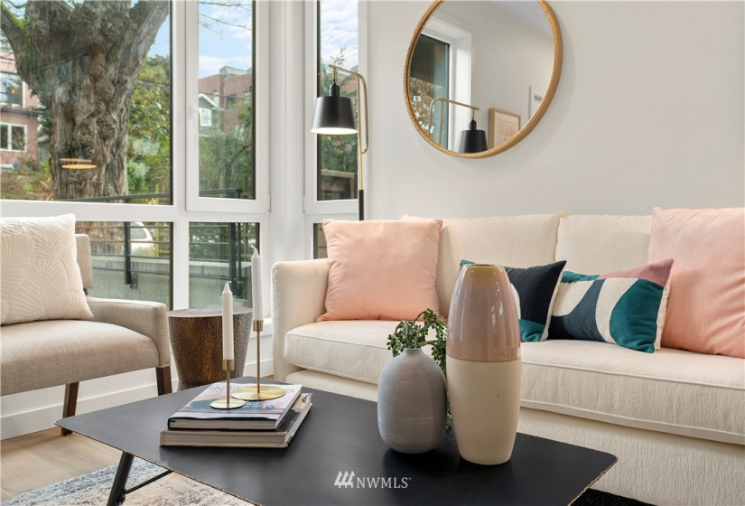 2615 Franklin, Seattle, Washington 98102, 2 Bedrooms Bedrooms, ,1 BathroomBathrooms,Residential,For Sale,EASTOWN LOFTS CONDOMINIUM,Franklin,NWM1882705