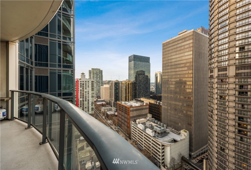 1920 4th, Seattle, Washington 98101, 2 Bedrooms Bedrooms, ,2 BathroomsBathrooms,Residential,For Sale,The Escala,4th,NWM1881934