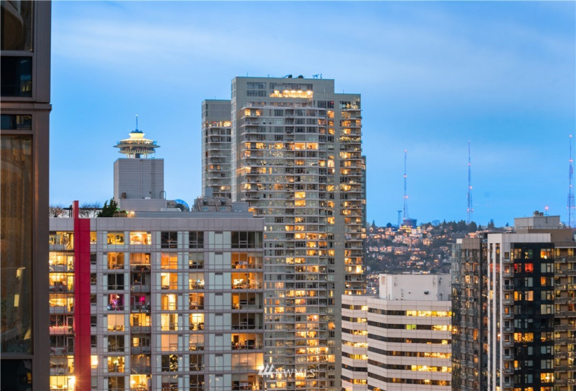1920 4th, Seattle, Washington 98101, 2 Bedrooms Bedrooms, ,2 BathroomsBathrooms,Residential,For Sale,The Escala,4th,NWM1881934