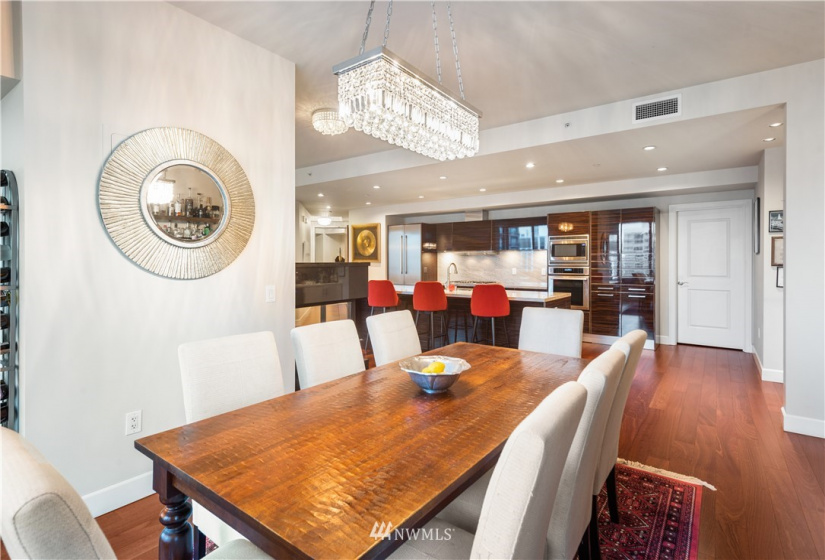 1920 4th, Seattle, Washington 98101, 2 Bedrooms Bedrooms, ,2 BathroomsBathrooms,Residential,For Sale,The Escala,4th,NWM1881934