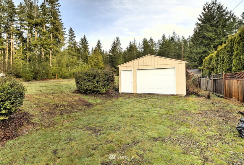 4314 Panther Lake, Bremerton, Washington 98312, 3 Bedrooms Bedrooms, ,2 BathroomsBathrooms,Residential,For Sale,Panther Lake,NWM1881396