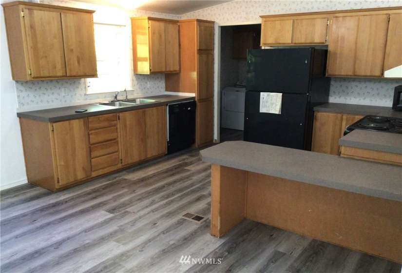 9111 66th, Gig Harbor, Washington 98332, 3 Bedrooms Bedrooms, ,2 BathroomsBathrooms,Manufactured In Park,For Sale,66th,NWM1882949