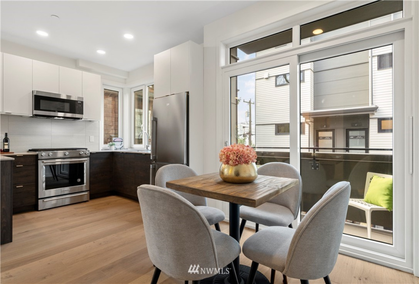 2615 Franklin, Seattle, Washington 98102, 2 Bedrooms Bedrooms, ,1 BathroomBathrooms,Residential,For Sale,EASTOWN LOFTS CONDOMINIUM,Franklin,NWM1882995