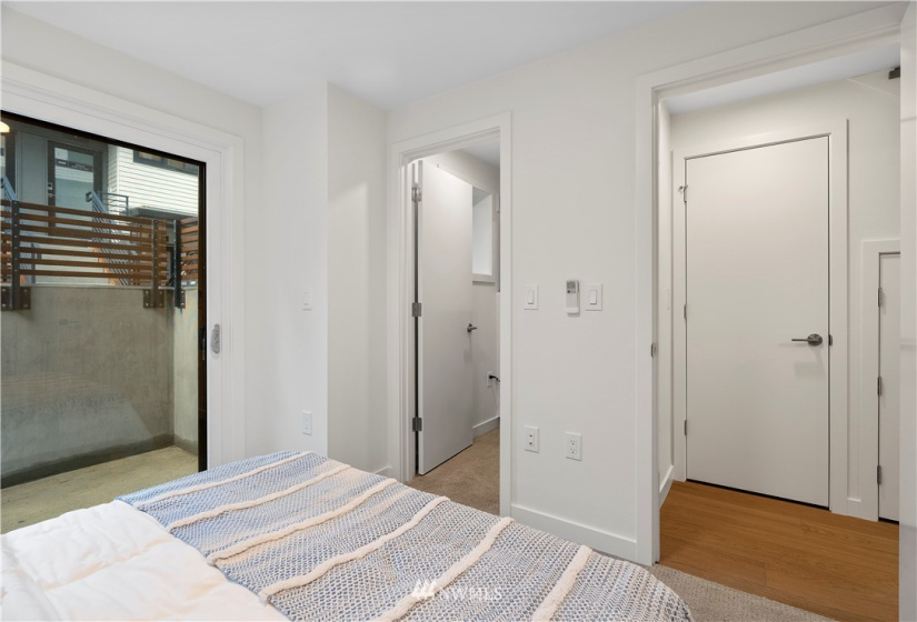 2615 Franklin, Seattle, Washington 98102, 2 Bedrooms Bedrooms, ,1 BathroomBathrooms,Residential,For Sale,EASTOWN LOFTS CONDOMINIUM,Franklin,NWM1882995