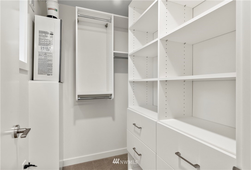 2615 Franklin, Seattle, Washington 98102, 2 Bedrooms Bedrooms, ,1 BathroomBathrooms,Residential,For Sale,EASTOWN LOFTS CONDOMINIUM,Franklin,NWM1882995