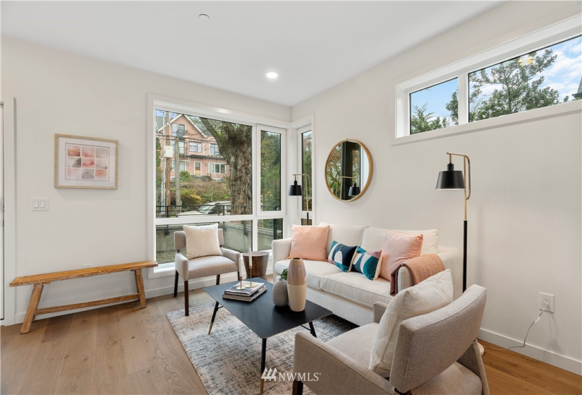 2615 Franklin, Seattle, Washington 98102, 2 Bedrooms Bedrooms, ,1 BathroomBathrooms,Residential,For Sale,EASTOWN LOFTS CONDOMINIUM,Franklin,NWM1882995