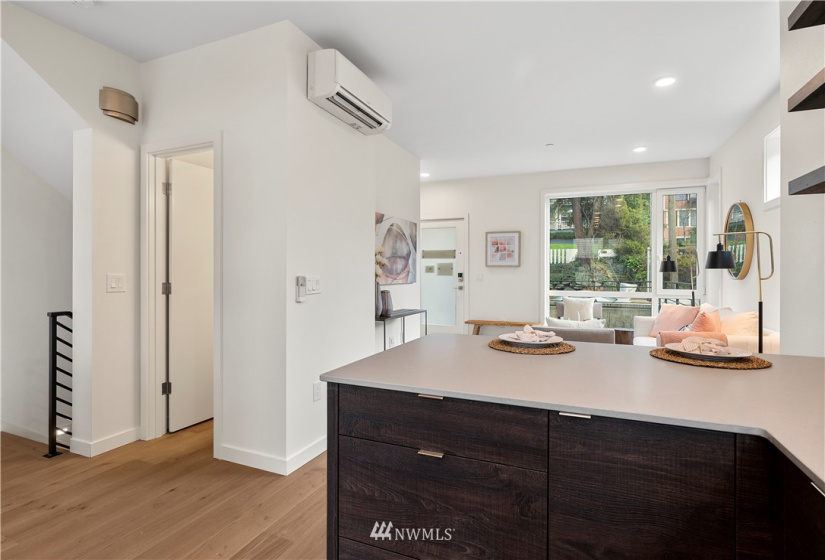 2615 Franklin, Seattle, Washington 98102, 2 Bedrooms Bedrooms, ,1 BathroomBathrooms,Residential,For Sale,EASTOWN LOFTS CONDOMINIUM,Franklin,NWM1882995