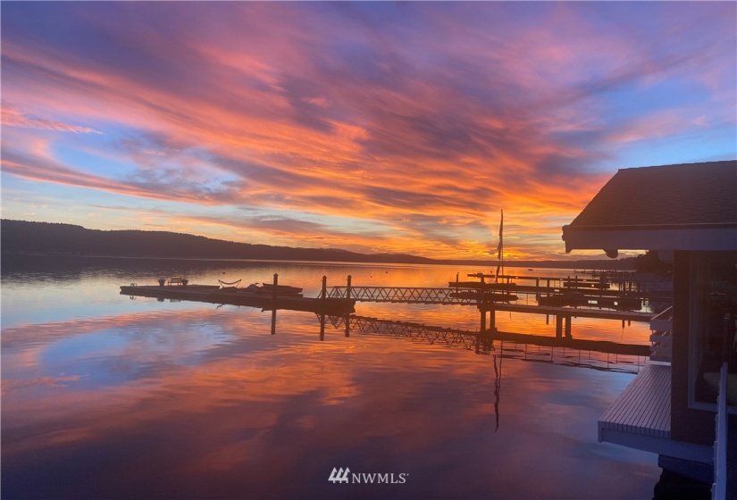 14151 State Route 106, Belfair, Washington 98528, 3 Bedrooms Bedrooms, ,1 BathroomBathrooms,Residential,For Sale,State Route 106,NWM1882094