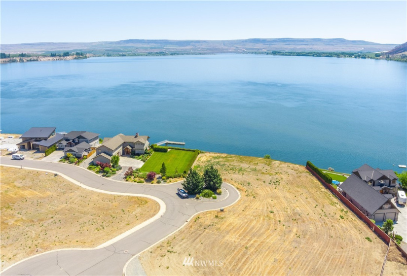 732 Heron, Brewster, Washington 98812, ,Land,For Sale,EastBay,Heron,NWM1881847