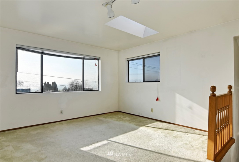 5838 17th, Seattle, Washington 98108, 5 Bedrooms Bedrooms, ,2 BathroomsBathrooms,Residential,For Sale,17th,NWM1882543