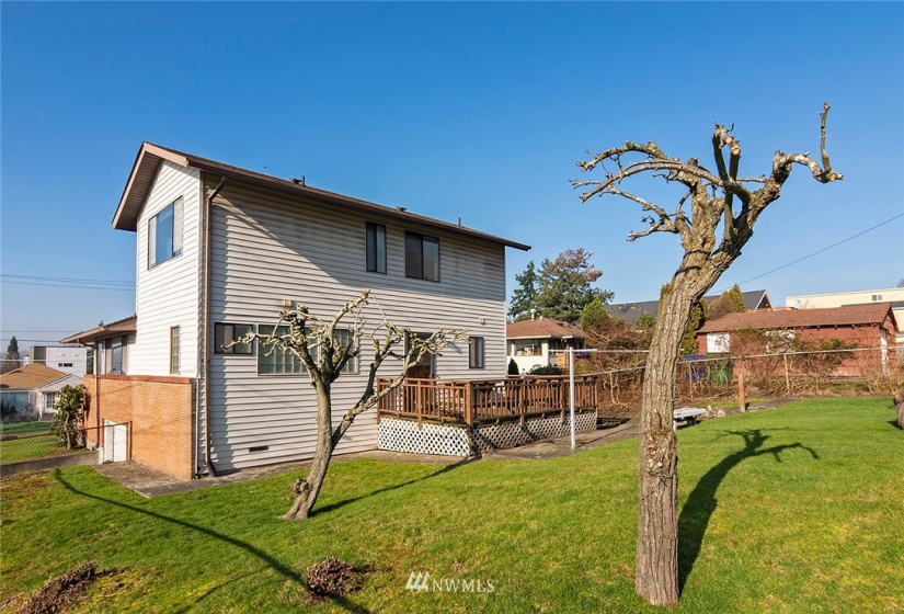 5838 17th, Seattle, Washington 98108, 5 Bedrooms Bedrooms, ,2 BathroomsBathrooms,Residential,For Sale,17th,NWM1882543