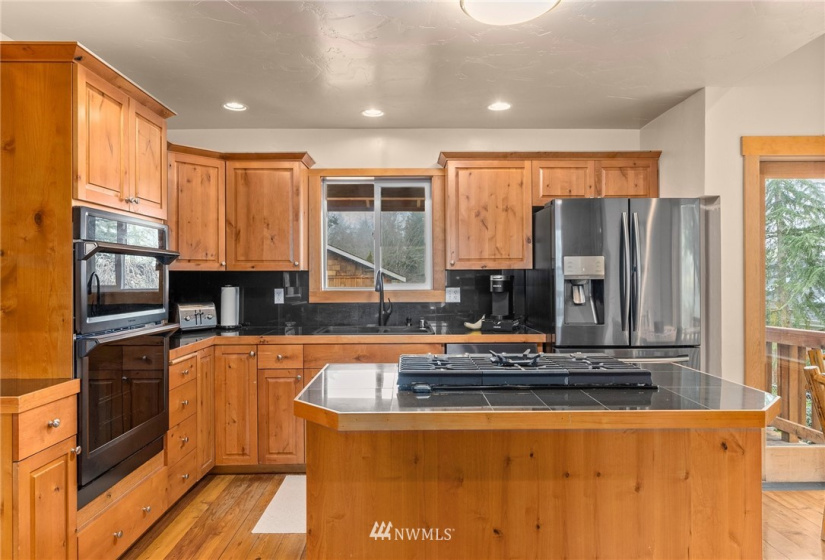 170 Lakeview, Mossyrock, Washington 98564, 2 Bedrooms Bedrooms, ,1 BathroomBathrooms,Residential,For Sale,Lakeview,NWM1881309