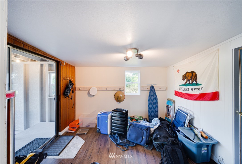 2208 Dublin, Anacortes, Washington 98221, 2 Bedrooms Bedrooms, ,1 BathroomBathrooms,Residential,For Sale,Skyline No 6,Dublin,NWM1882266