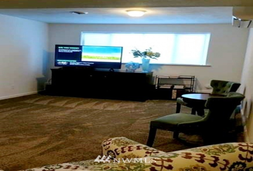 517 6th, McCleary, Washington 98557, 3 Bedrooms Bedrooms, ,1 BathroomBathrooms,Residential,For Sale,6th,NWM1883301