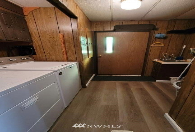 324 Widnor, Mount Vernon, Washington 98274, 2 Bedrooms Bedrooms, ,2 BathroomsBathrooms,Residential,For Sale,Widnor,NWM1883304