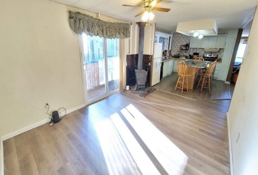 324 Widnor, Mount Vernon, Washington 98274, 2 Bedrooms Bedrooms, ,2 BathroomsBathrooms,Residential,For Sale,Widnor,NWM1883304