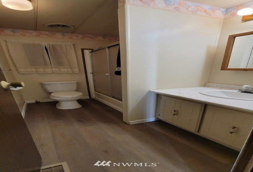 324 Widnor, Mount Vernon, Washington 98274, 2 Bedrooms Bedrooms, ,2 BathroomsBathrooms,Residential,For Sale,Widnor,NWM1883304