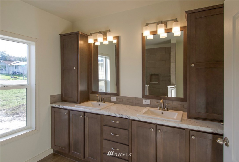 103 Peregrine, Sequim, Washington 98382, 3 Bedrooms Bedrooms, ,2 BathroomsBathrooms,Residential,For Sale,Peregrine,NWM1878028