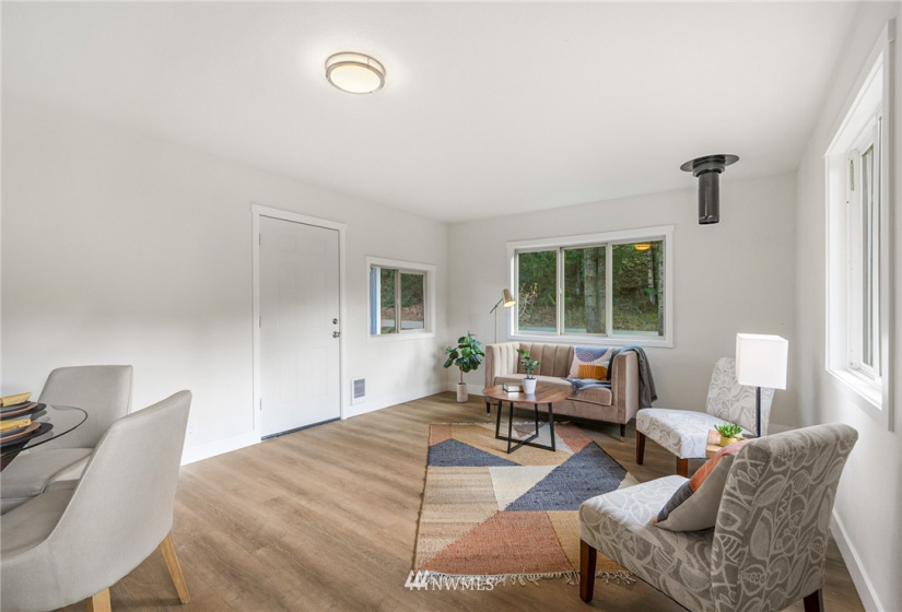 691 Kamilche, Shelton, Washington 98584, 3 Bedrooms Bedrooms, ,1 BathroomBathrooms,Residential,For Sale,Kamilche,NWM1883002