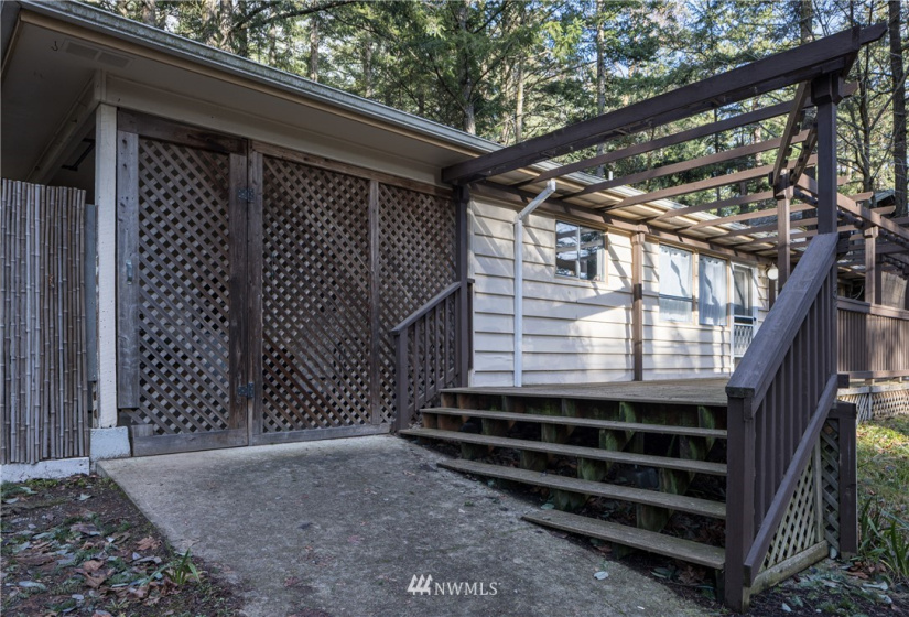 37 Grove Street, Orcas Island, Washington 98245, 2 Bedrooms Bedrooms, ,1 BathroomBathrooms,Residential,For Sale,Grove Street,NWM1883366