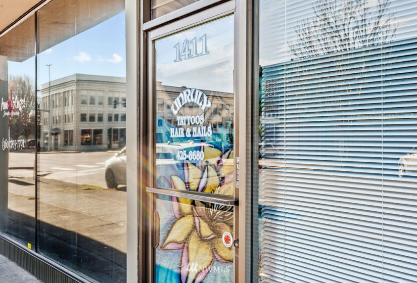 1411 14th, Longview, Washington 98632, ,Commercial Sale,For Sale,14th,NWM1883383