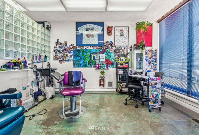 1411 14th, Longview, Washington 98632, ,Commercial Sale,For Sale,14th,NWM1883383