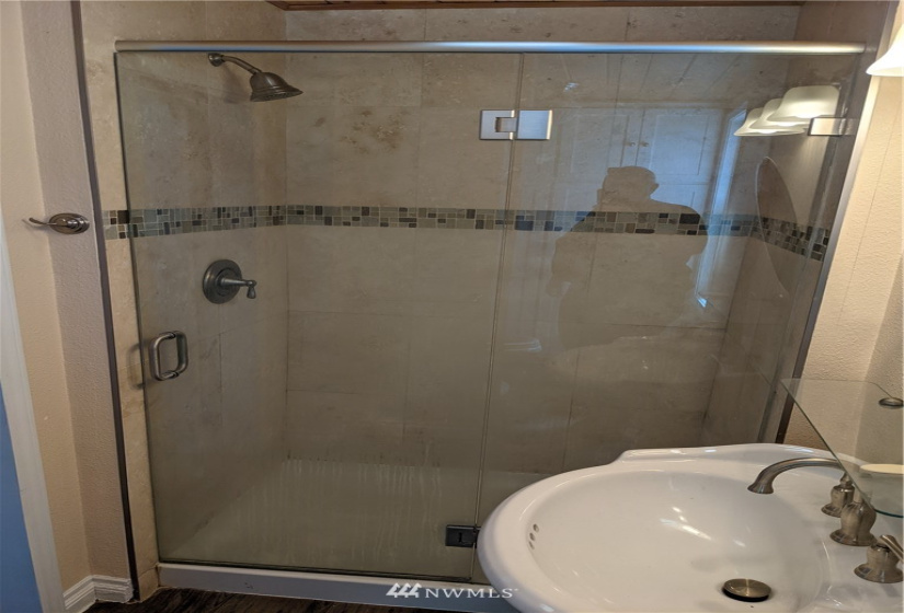 212 45th Street, Tacoma, Washington 98418, 4 Bedrooms Bedrooms, ,Residential,For Sale,Nordberg Short Plot,45th Street,NWM1883408