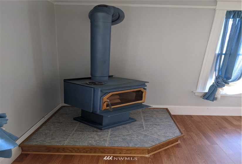 212 45th Street, Tacoma, Washington 98418, 4 Bedrooms Bedrooms, ,Residential,For Sale,Nordberg Short Plot,45th Street,NWM1883408