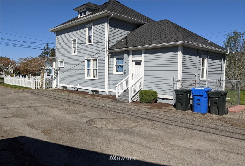 212 45th Street, Tacoma, Washington 98418, 4 Bedrooms Bedrooms, ,Residential,For Sale,Nordberg Short Plot,45th Street,NWM1883408