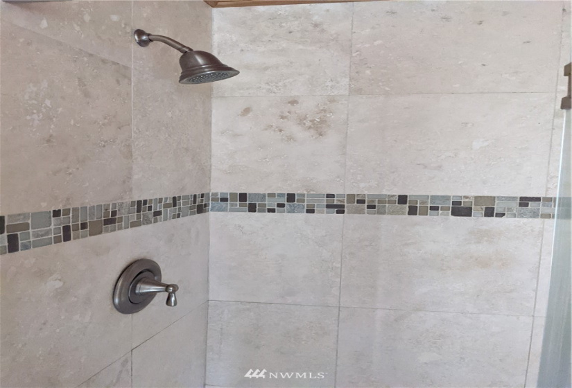 212 45th Street, Tacoma, Washington 98418, 4 Bedrooms Bedrooms, ,Residential,For Sale,Nordberg Short Plot,45th Street,NWM1883408