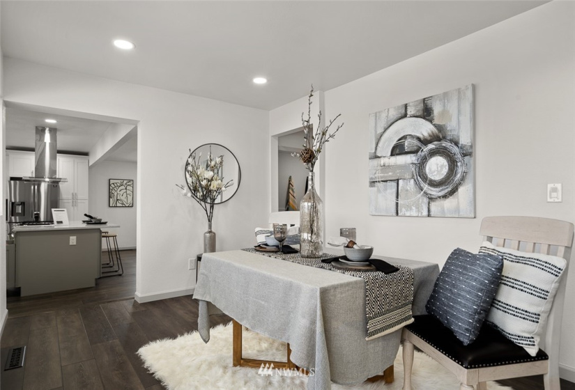 8711 Juanita, Yakima, Washington 98908, 4 Bedrooms Bedrooms, ,1 BathroomBathrooms,Residential,For Sale,Juanita,NWM1883218