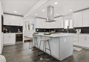 8711 Juanita, Yakima, Washington 98908, 4 Bedrooms Bedrooms, ,1 BathroomBathrooms,Residential,For Sale,Juanita,NWM1883218