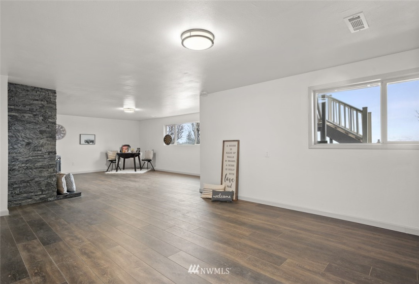 8711 Juanita, Yakima, Washington 98908, 4 Bedrooms Bedrooms, ,1 BathroomBathrooms,Residential,For Sale,Juanita,NWM1883218