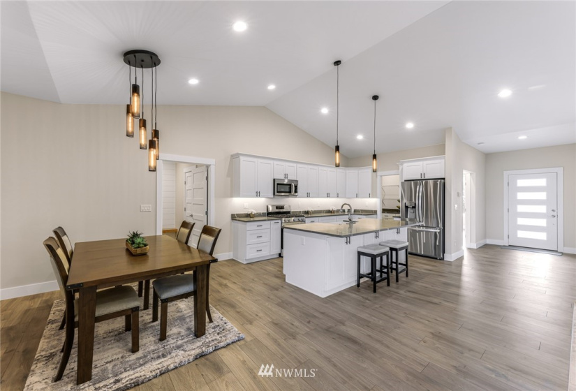 1725 Aaron, Lynden, Washington 98264, 3 Bedrooms Bedrooms, ,2 BathroomsBathrooms,Residential,For Sale,Berryman Estates,Aaron,NWM1881755