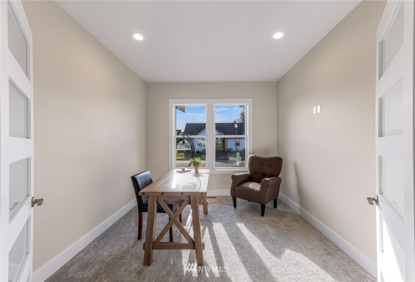 1725 Aaron, Lynden, Washington 98264, 3 Bedrooms Bedrooms, ,2 BathroomsBathrooms,Residential,For Sale,Berryman Estates,Aaron,NWM1881755