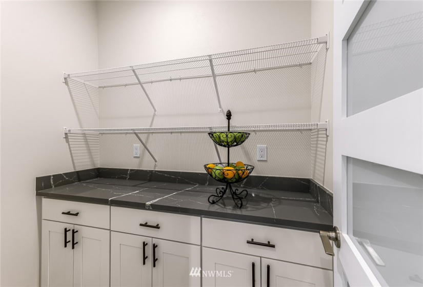 1725 Aaron, Lynden, Washington 98264, 3 Bedrooms Bedrooms, ,2 BathroomsBathrooms,Residential,For Sale,Berryman Estates,Aaron,NWM1881755