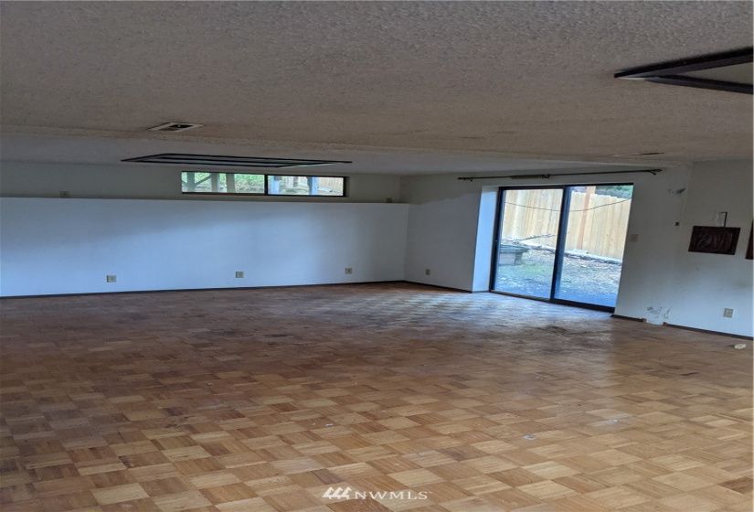 29319 12th Pl S, Federal Way, Washington 98003, 4 Bedrooms Bedrooms, ,2 BathroomsBathrooms,Residential,For Sale,Marlbrook Div. 1,12th Pl S,NWM1883489